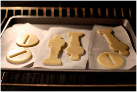 Baking the cookies